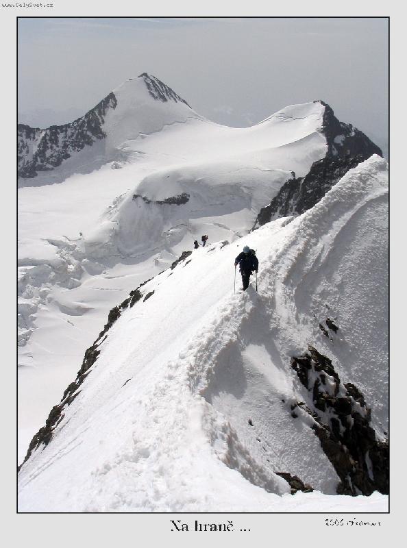 Foto: Na hraně-Při výstupu na Piz Berninu 4048m.n.m.