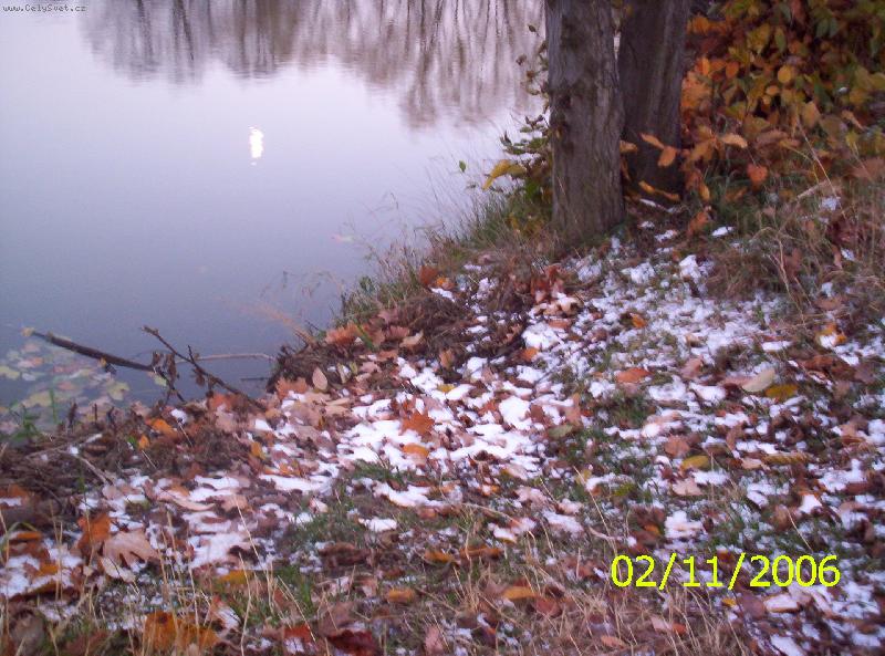 Foto: podzimní zima-první letošní sníh