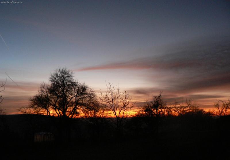 Foto: Východ slunce - prosinec 2006