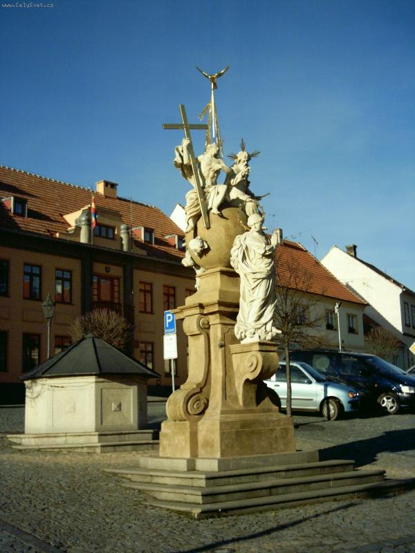 Foto: Socha v náměšti nad Oslavou