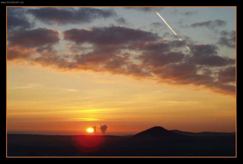 Foto: východ lunce